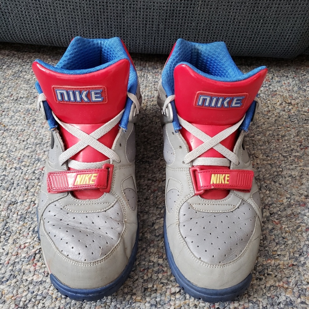 Nike air sneakers